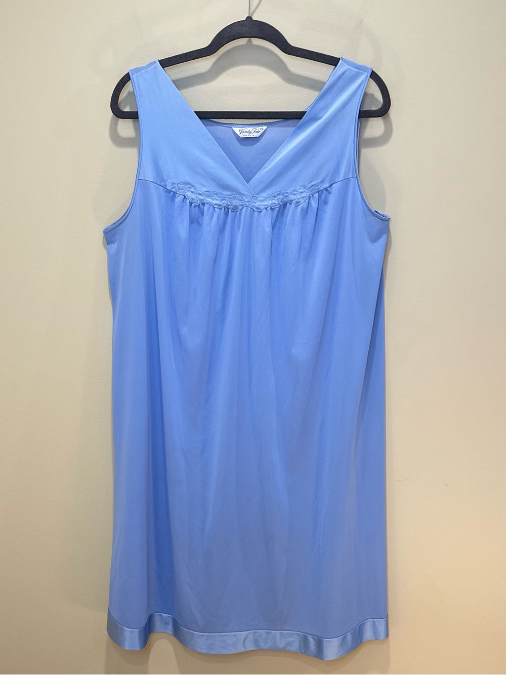 VTG 1970s Vanity Fair Periwinkle Blue Nylon Chemise Nightgown XL